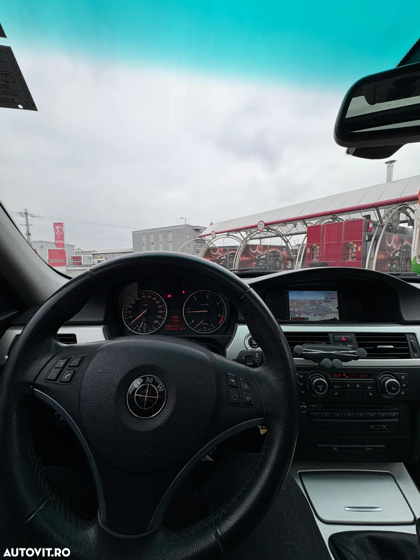 BMW Seria 3 316d Touring - 8