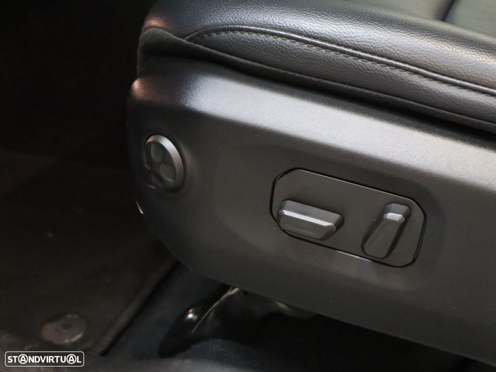 Jeep Wrangler Unlimited 2.0 TG 4xe Sahara - 13