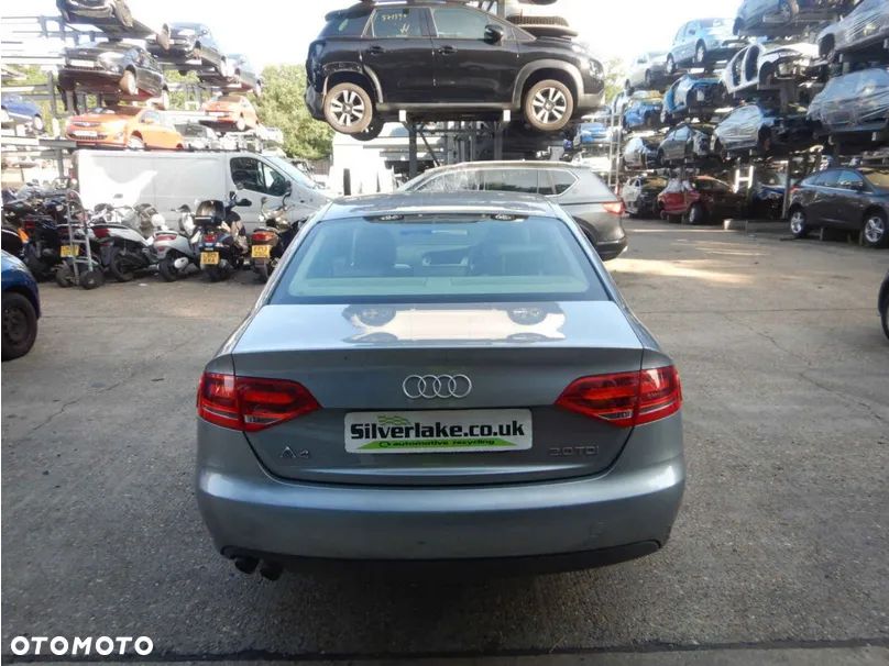 AUDI A4 B8 LY7G  KOMPLETNY, TYLNY ZDERZAK W KOLOR - 1