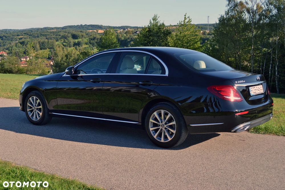 Mercedes-Benz Klasa E 200 d 9G-TRONIC Avantgarde - 12