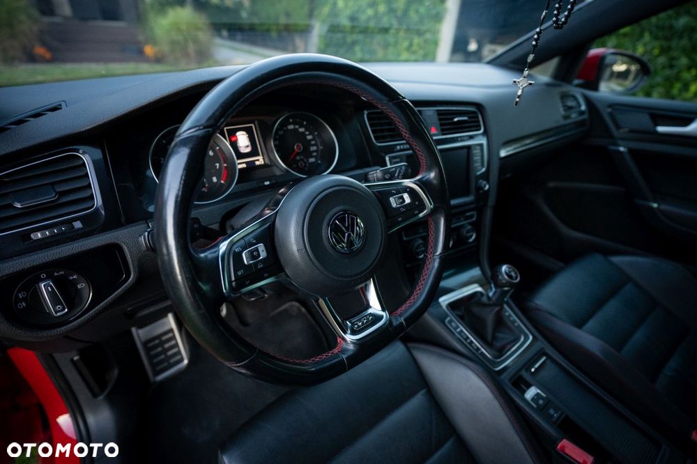 Volkswagen Golf GTI Performance BlueMotion Technology - 11