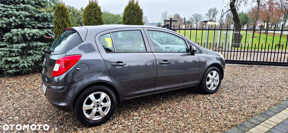 Opel Corsa 1.4 16V Edition - 16