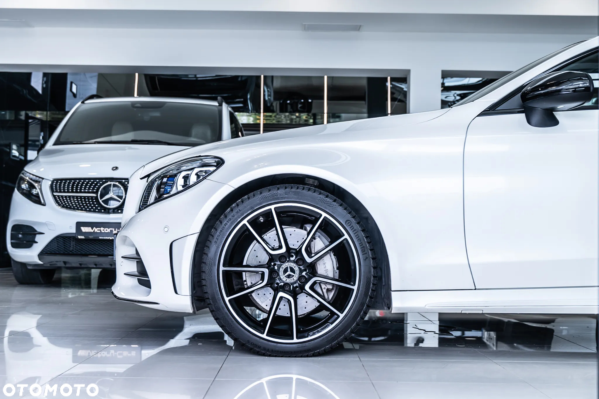 Mercedes-Benz Klasa C 300 9G-TRONIC - 10