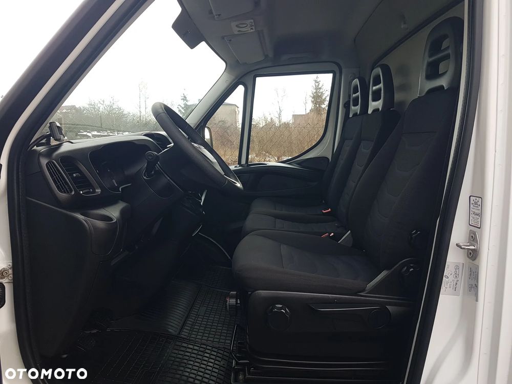 Iveco DAILY 6EP CHŁODNIA MROŹNIA IZOTERMA AGREGAT THERMO KING V-200 MAX GRZANIE ZASILANIE Z SILNIKA + ELEKTRYCZNE - 22