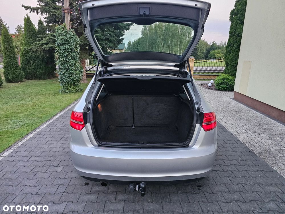 Audi A3 Sportback 1.6 Attraction - 14