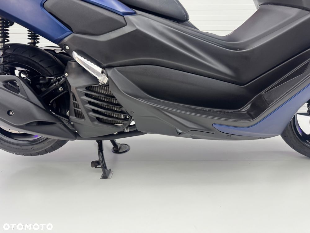 Yamaha NMAX - 26