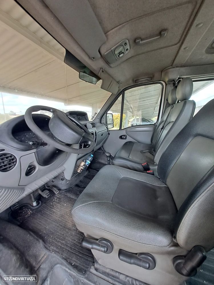 Nissan Interstar - 17