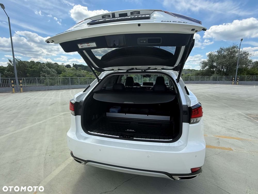 Lexus RX - 4