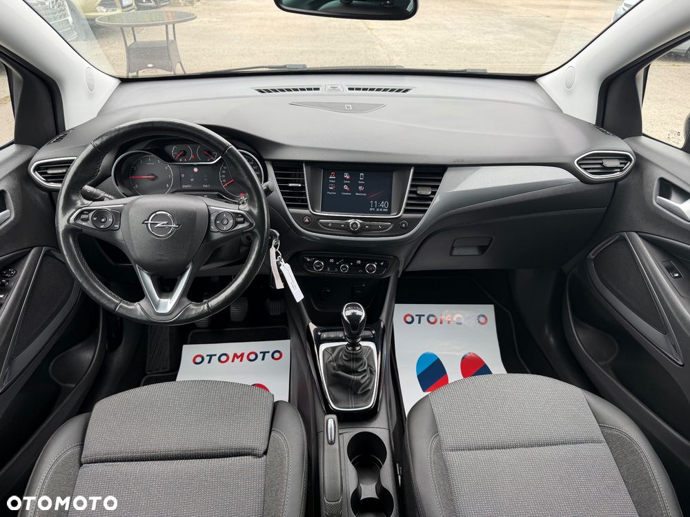 Opel Crossland X 1.2 T Design Line S&S - 19