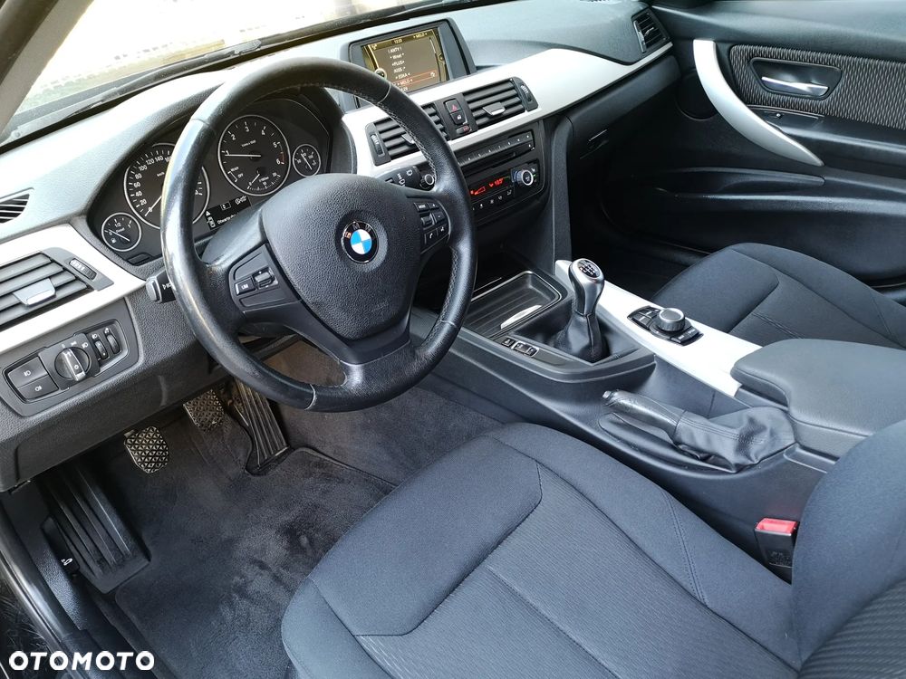 BMW Seria 3 316d Modern Line - 11