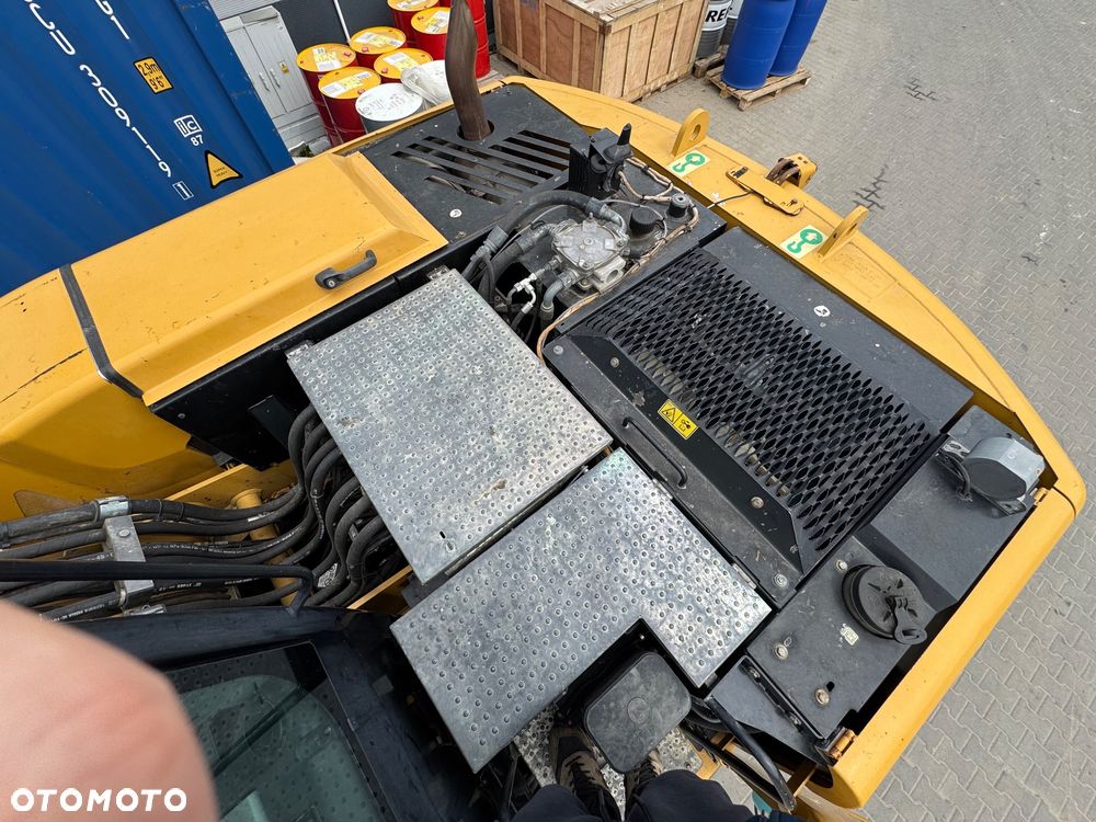 Caterpillar M315D 17000kg - 32