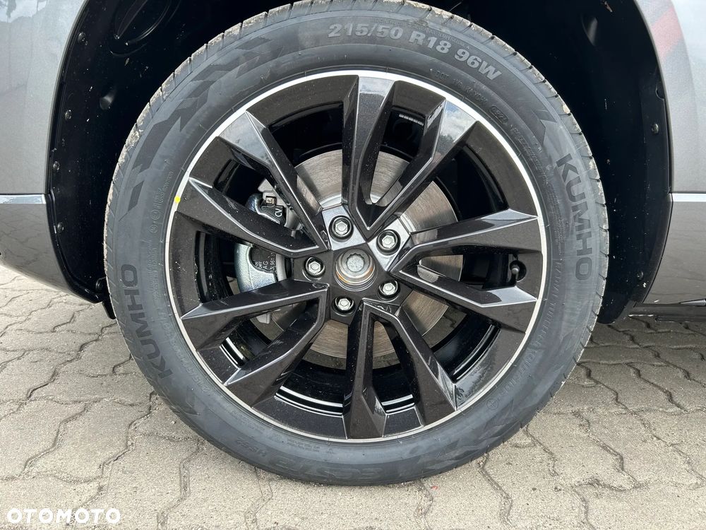 Skoda Karoq 1.5 TSI ACT Sportline - 10