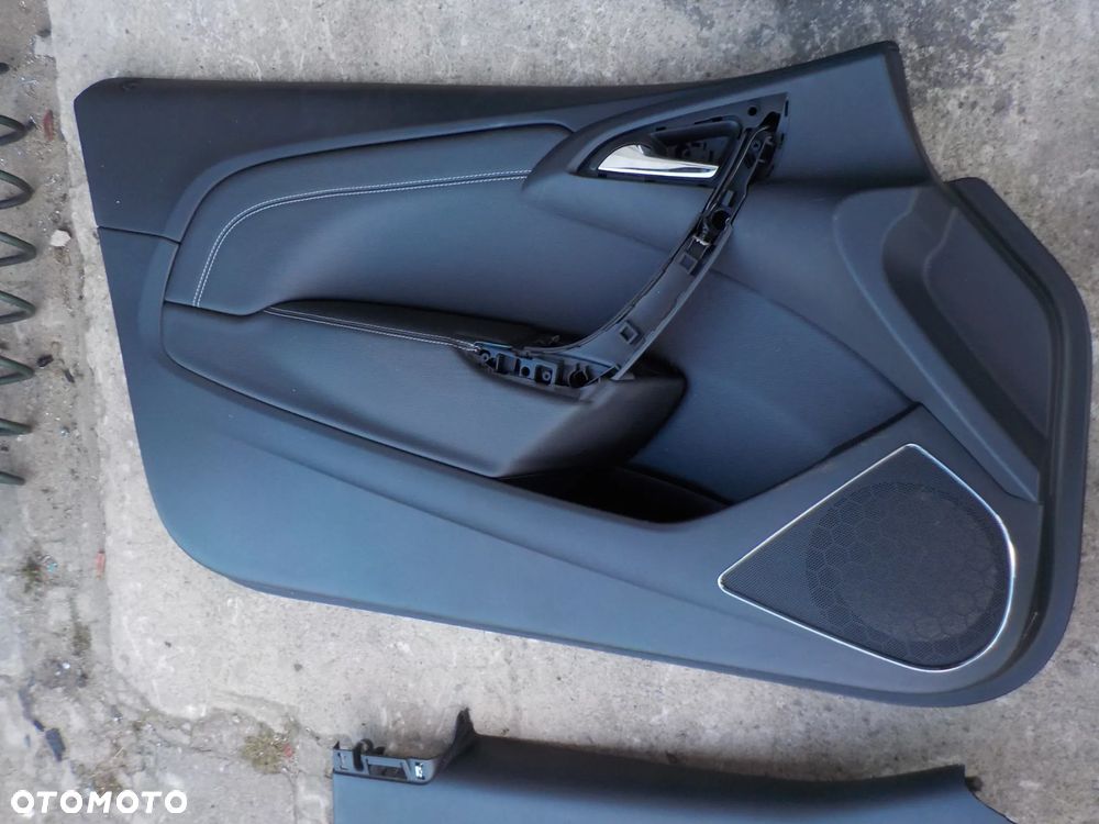 OPEL ASTRA J GTC FOTELE KANAPA BOCZKI PODŁOKIETNIK - 12