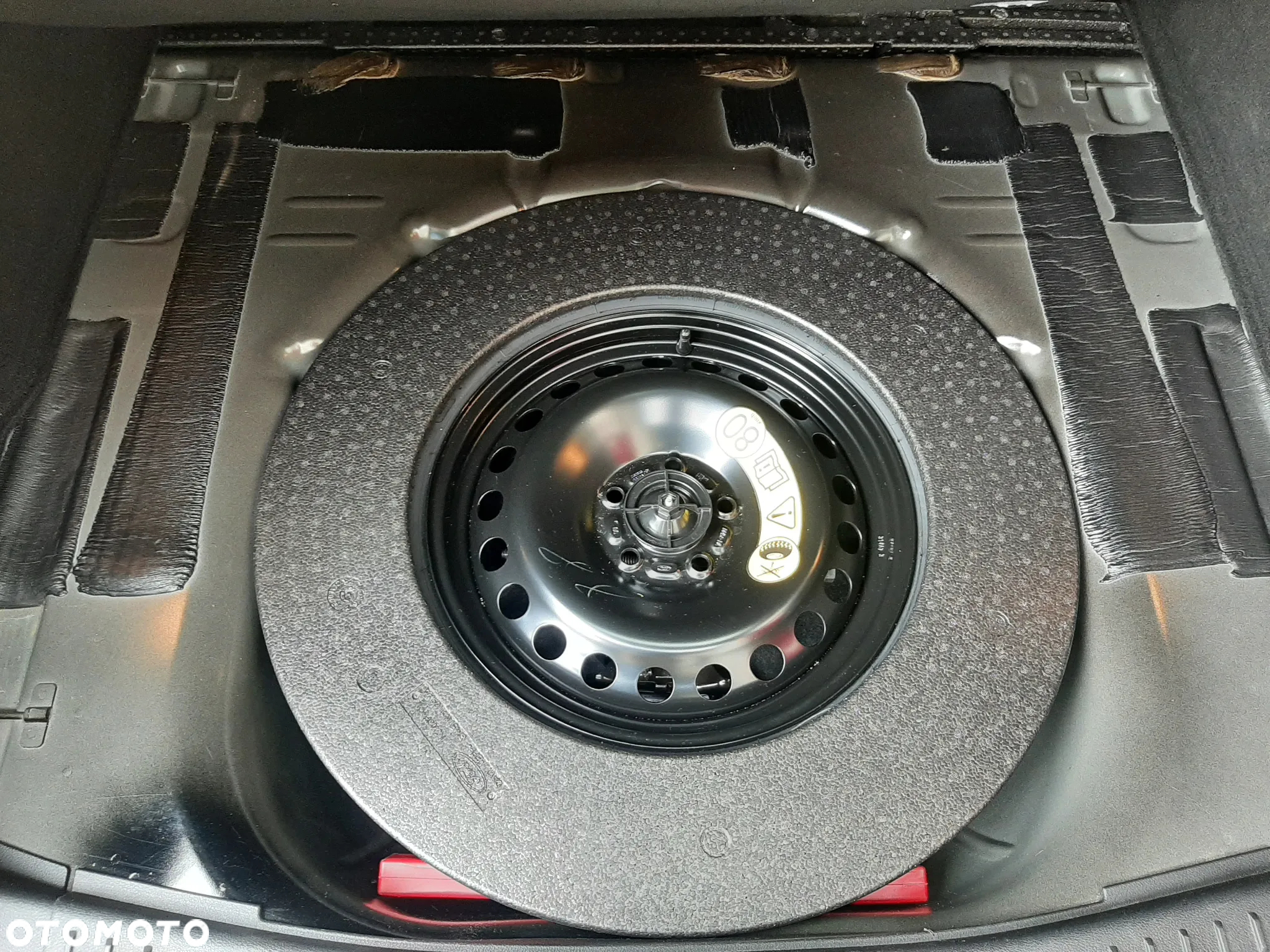 Ford Focus Turnier 1.5 EcoBoost Start-Stopp-System TITANIUM - 17