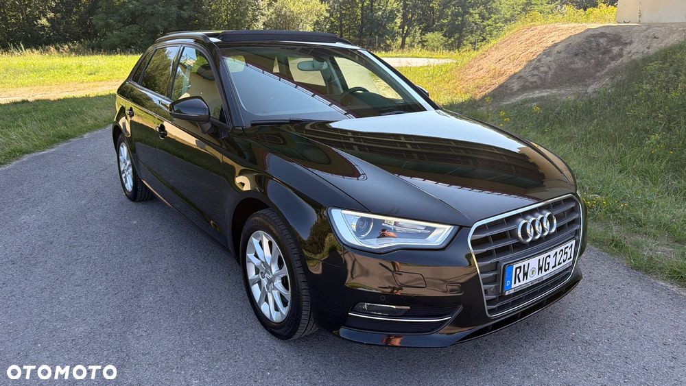 Audi A3 Sportback 1.4 TFSI Ambiente - 11