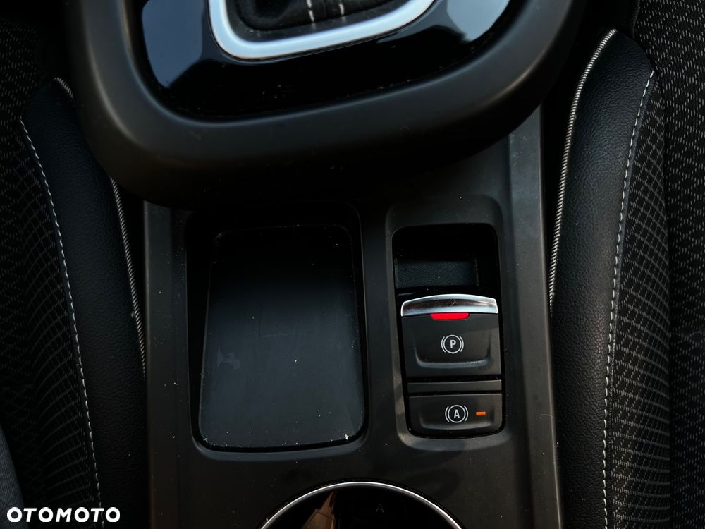 Renault Arkana 1.6 E-TECH Zen MMT - 34