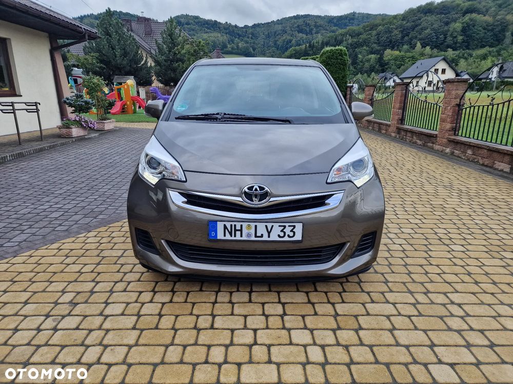 Toyota Verso S - 3