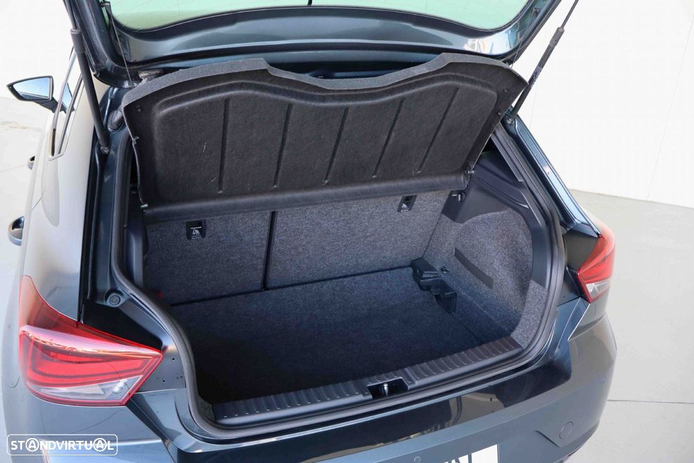 SEAT Ibiza 1.0 TSI FR - 11