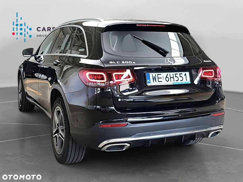 Mercedes-Benz GLC 300 e 4-Matic - 6