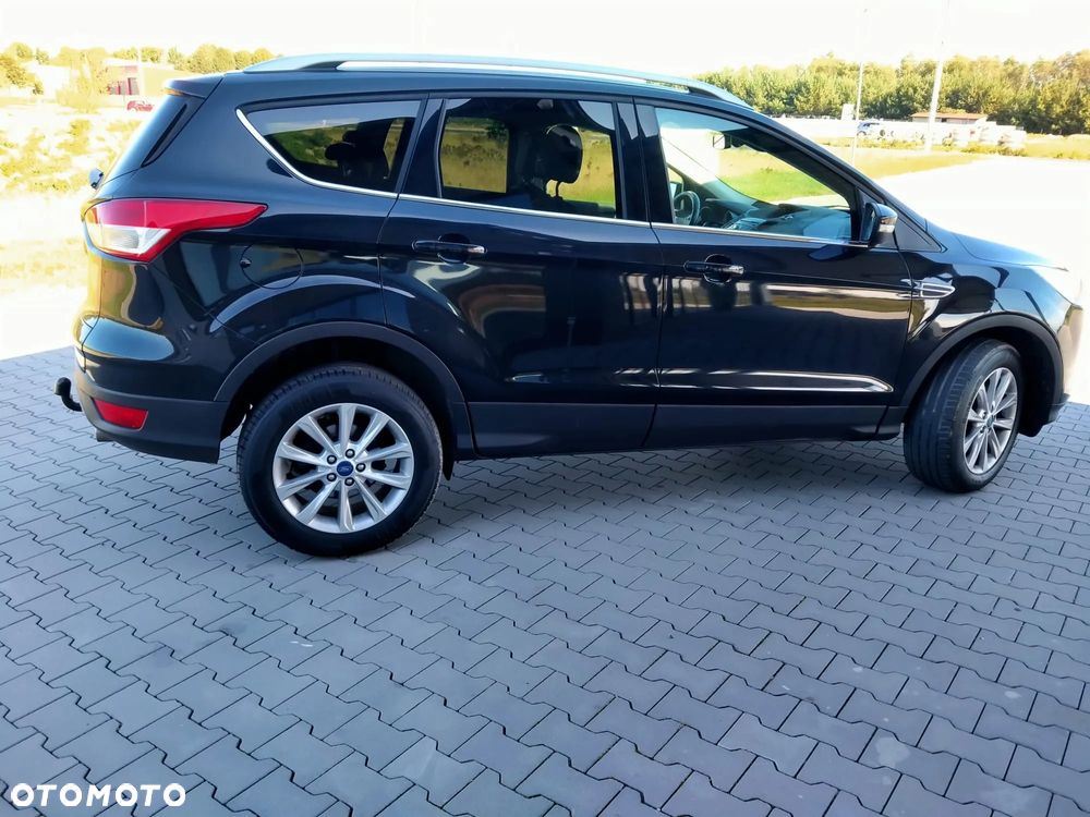Ford Kuga - 4