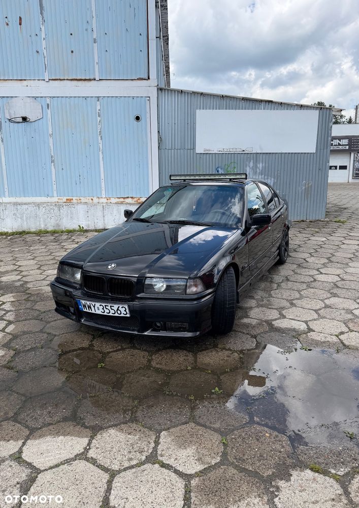 BMW Seria 3 - 1