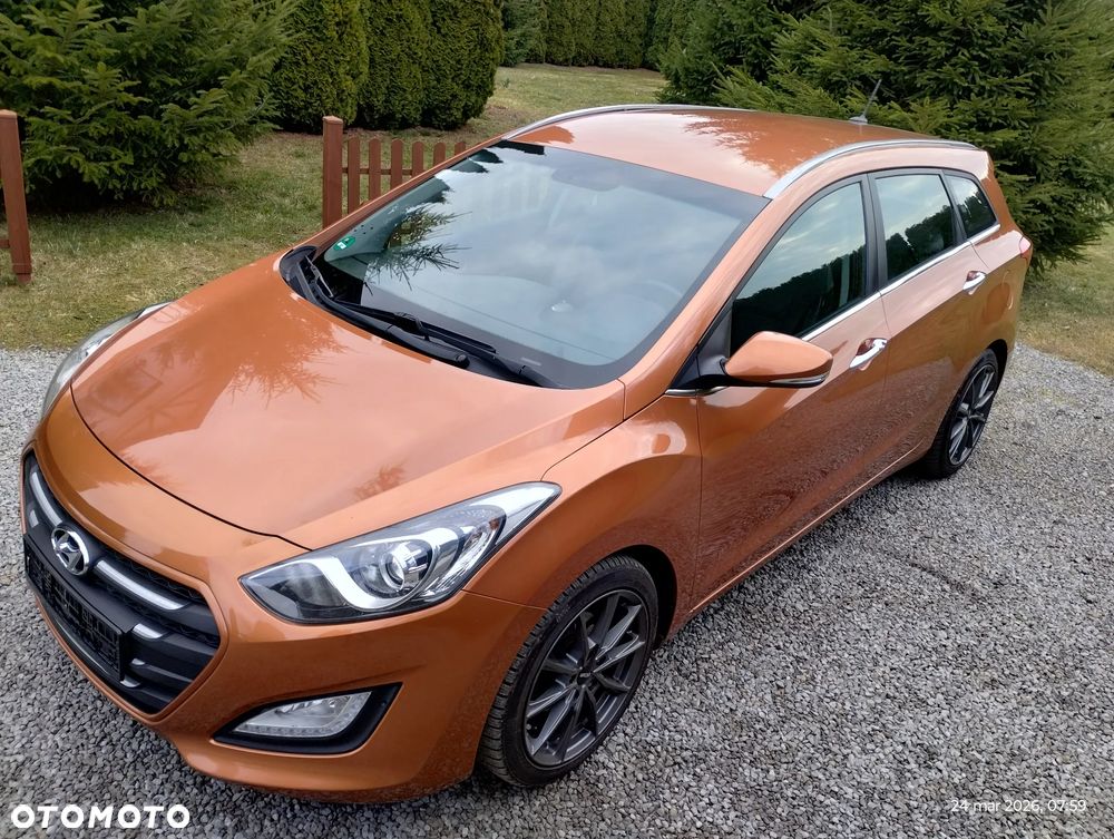 Hyundai i30 blue Kombi 1.6 GDi Trend - 6