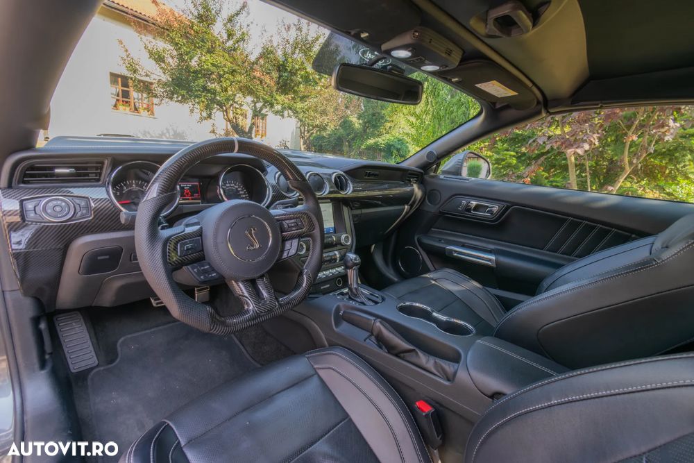 Ford Mustang - 15