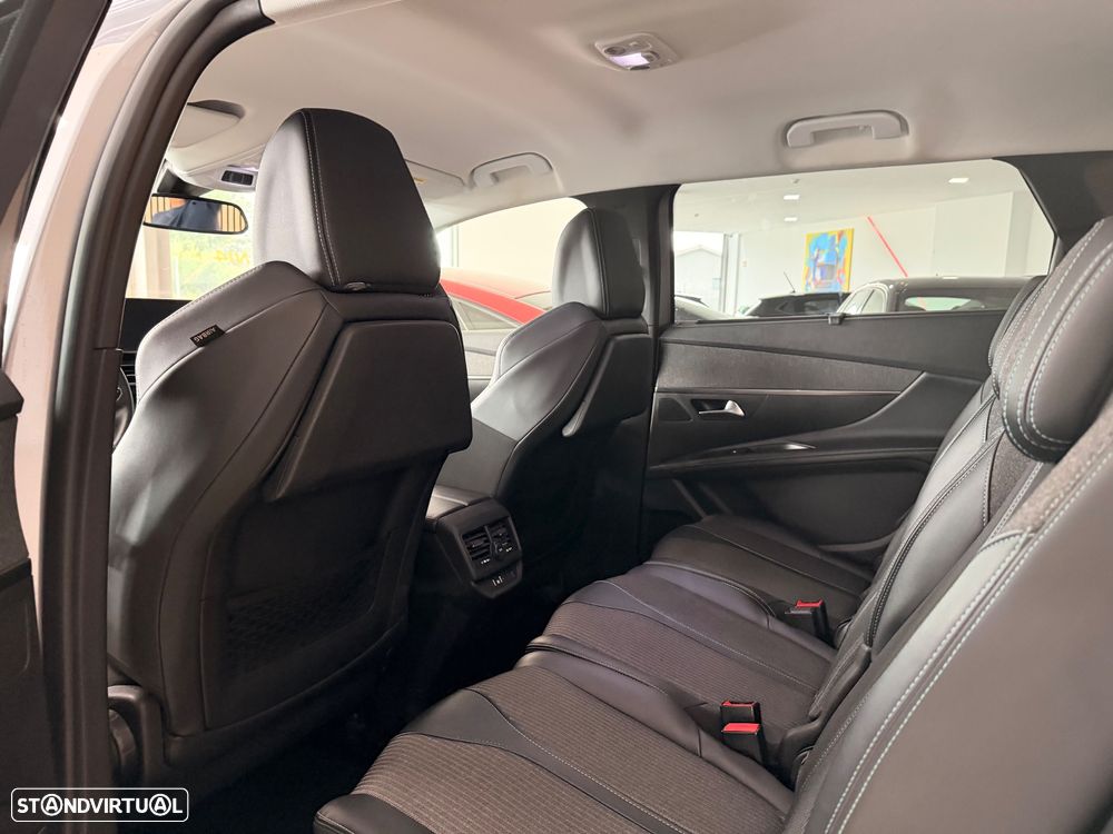 Peugeot 5008 1.5 BlueHDi Allure Pack EAT8 - 11