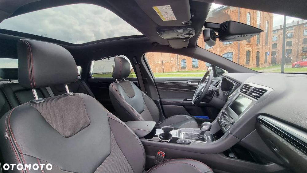 Ford Mondeo 2.0 EcoBoost ST-Line X - 17