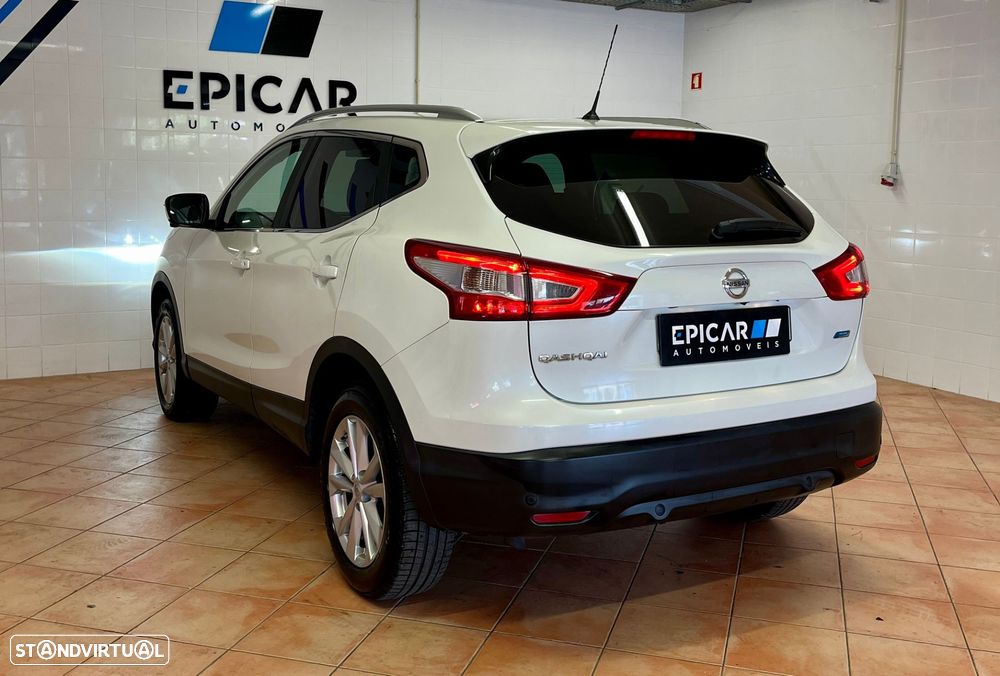 Nissan Qashqai 1.5 dCi N-Connecta Led - 9