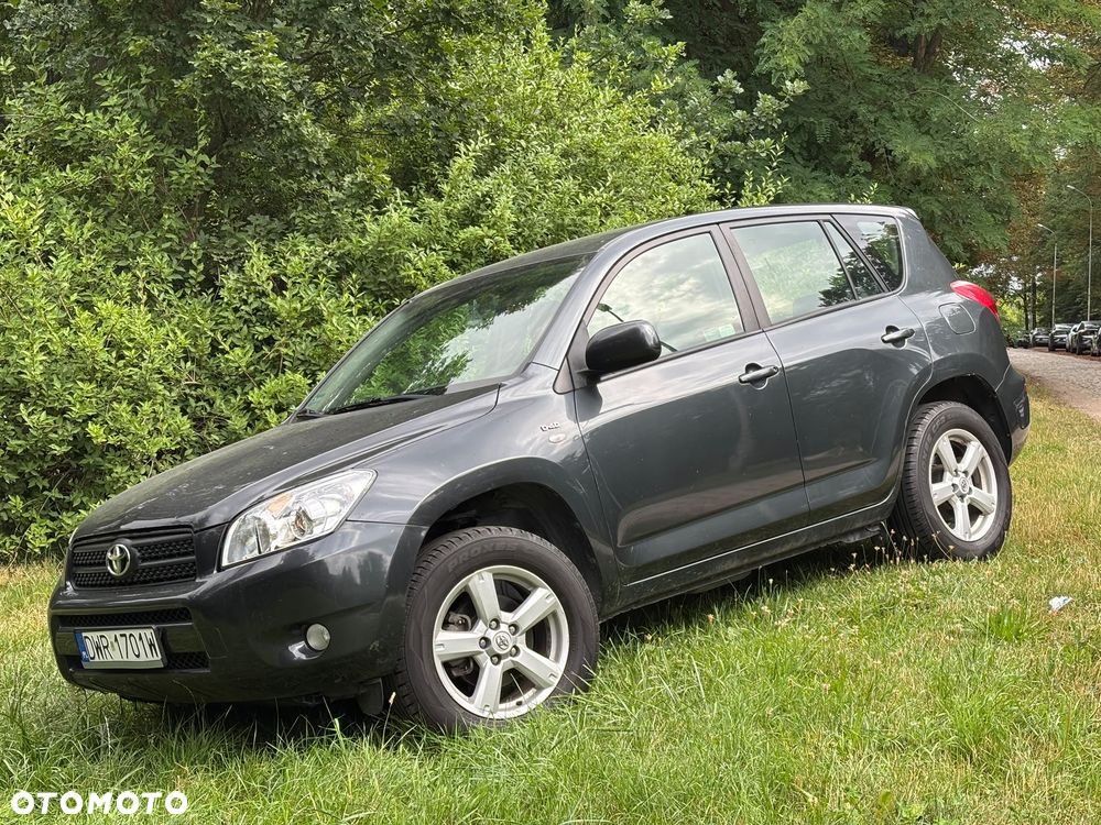Toyota RAV4 2.2 D-4D 4x4 - 36