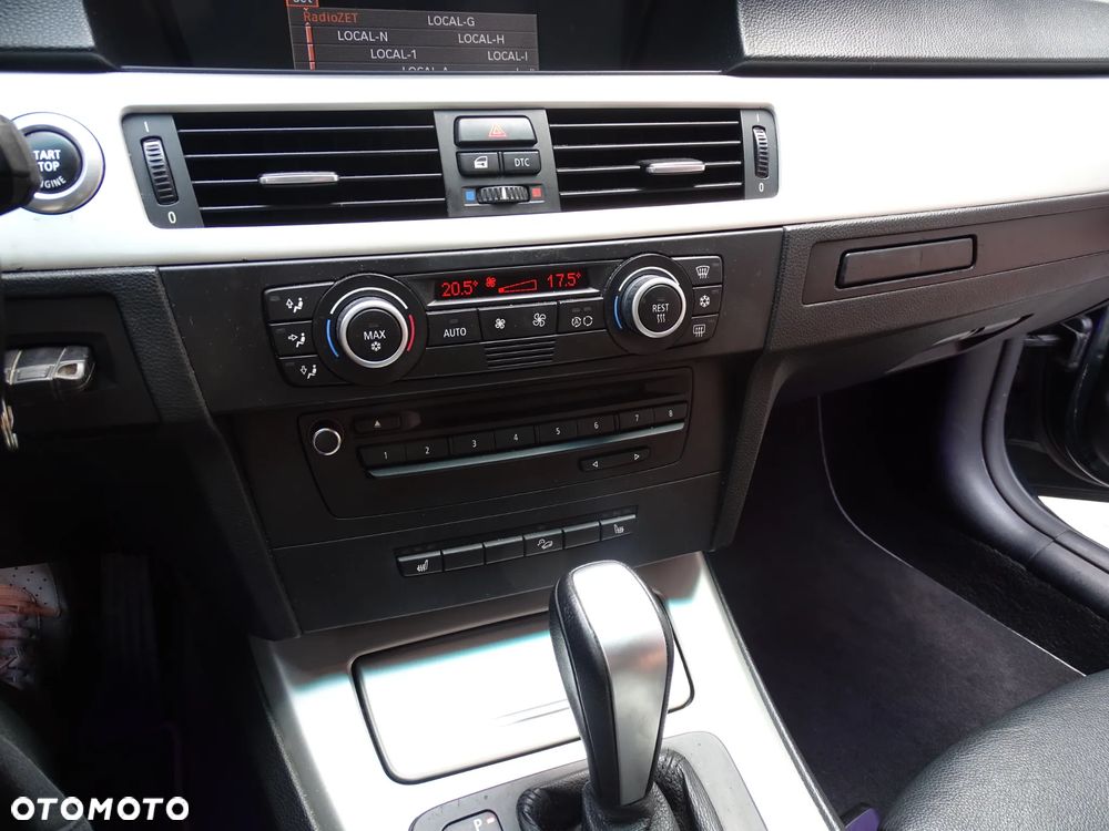 BMW Seria 3 325xi - 9