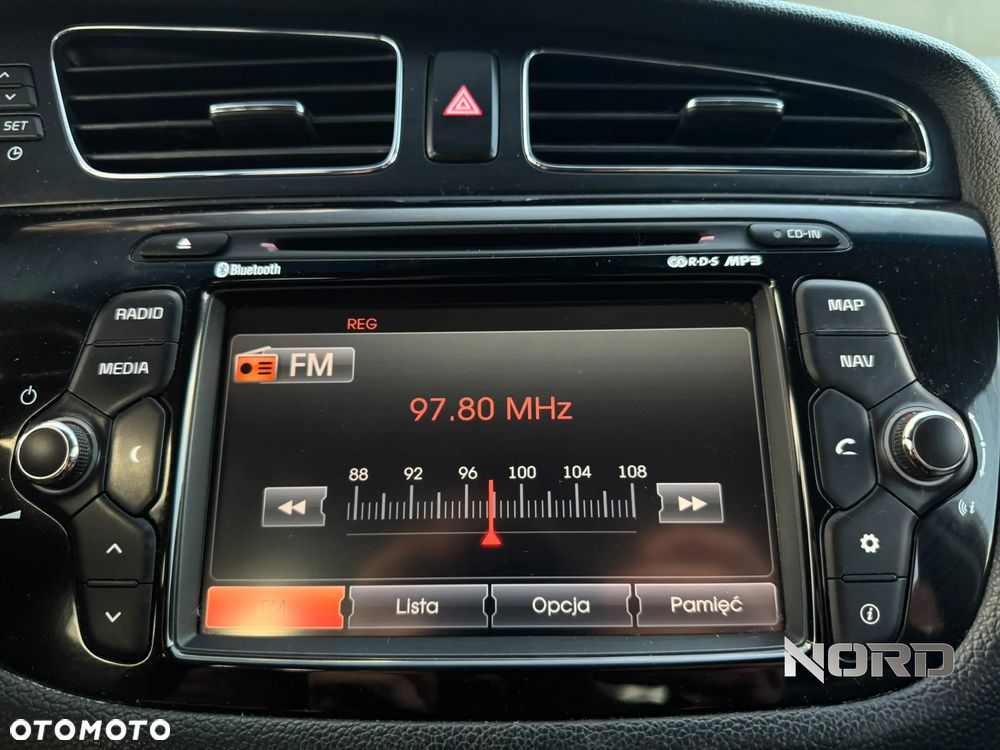 Kia Ceed 1.6 GDI L - 27