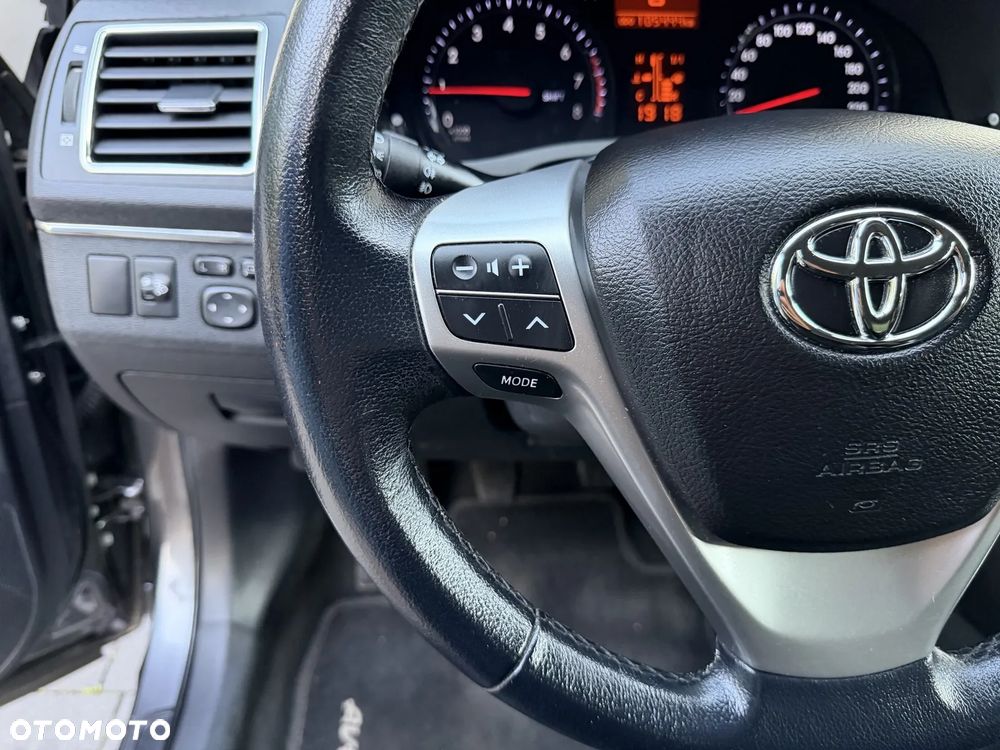 Toyota Avensis 1.8 Prestige - 29