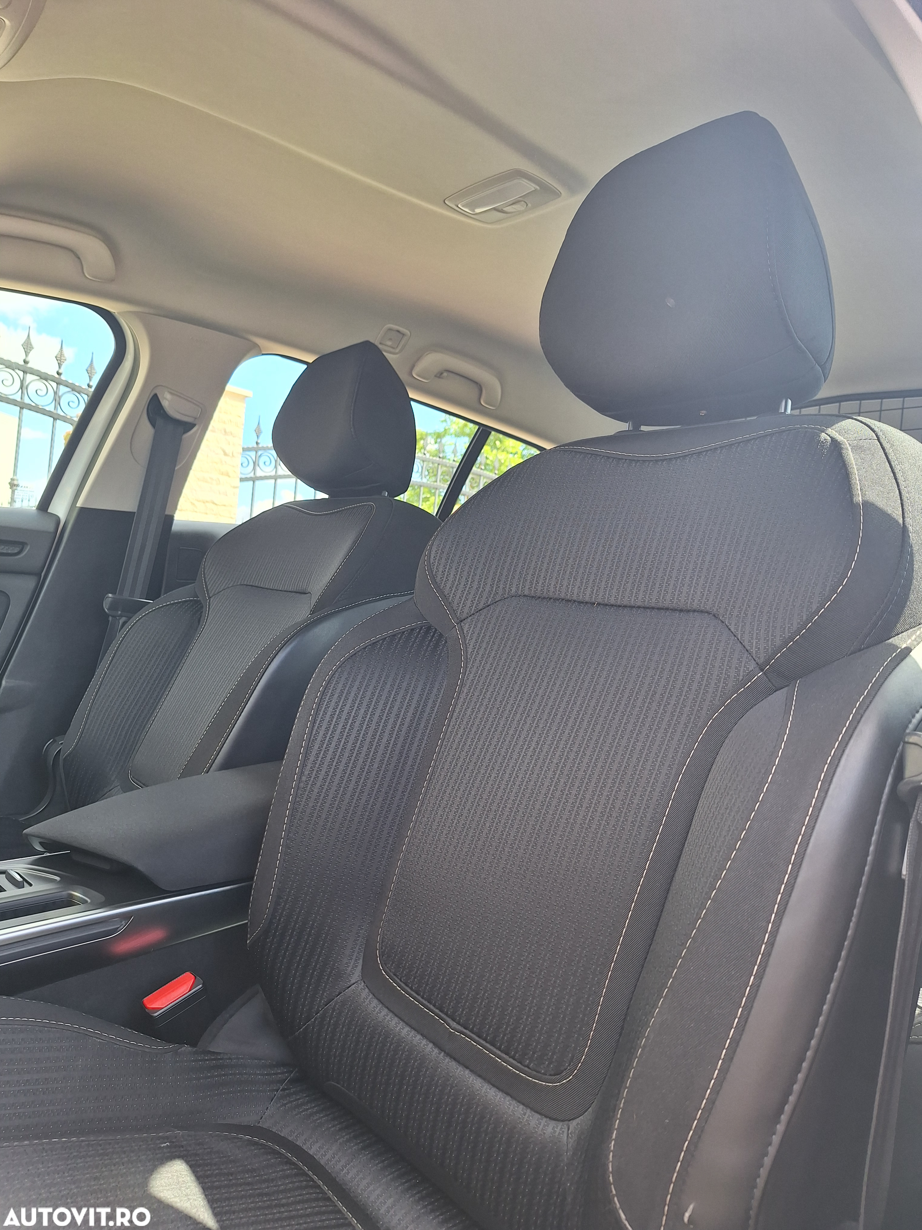 Renault Megane BLUE dCi EDC Limited - 7