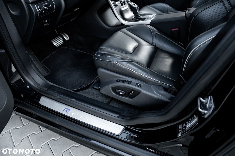 Volvo XC 60 D4 AWD Geartronic Summum - 21