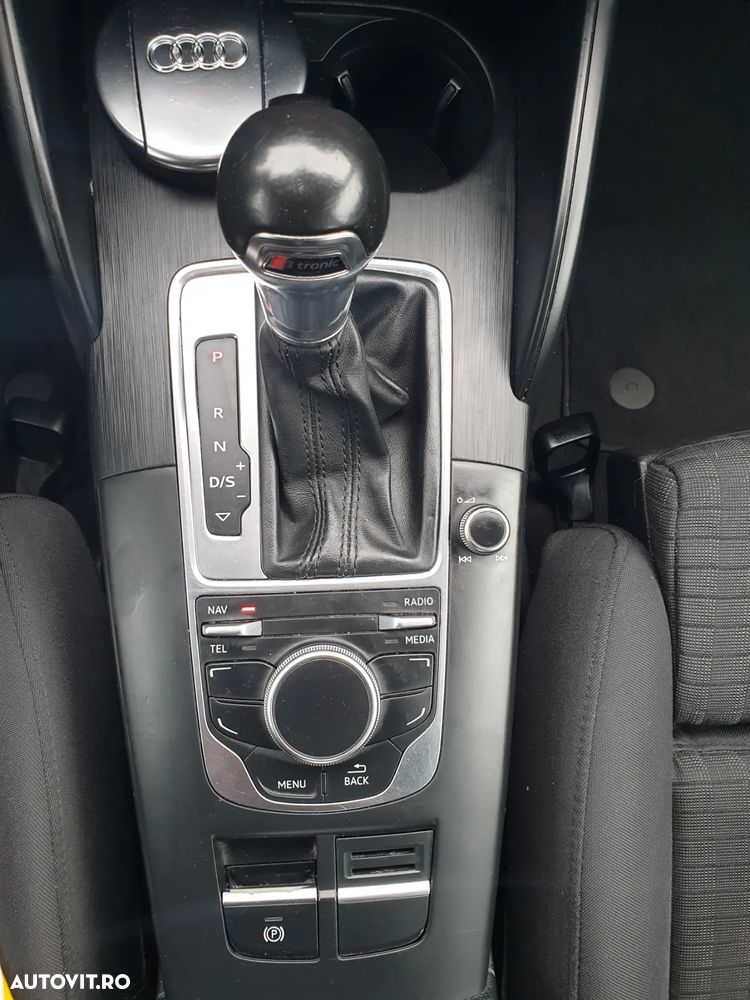 Audi A3 1.4 TFSI cylinder on demand Limousine S tronic Attraction - 10