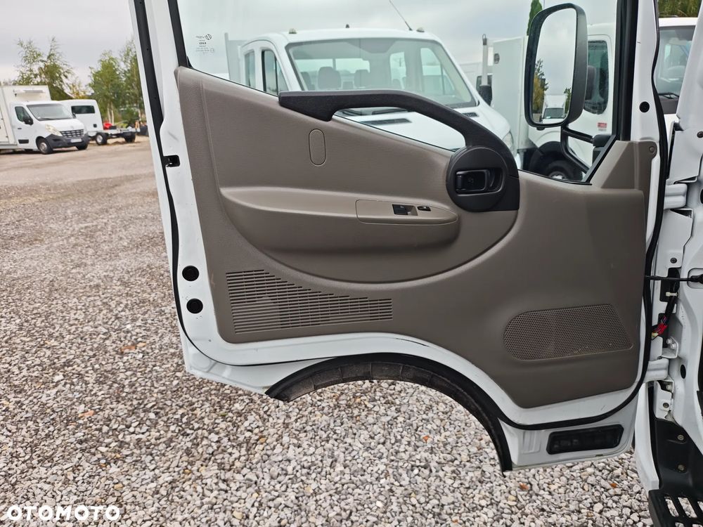 Renault Maxity - 21