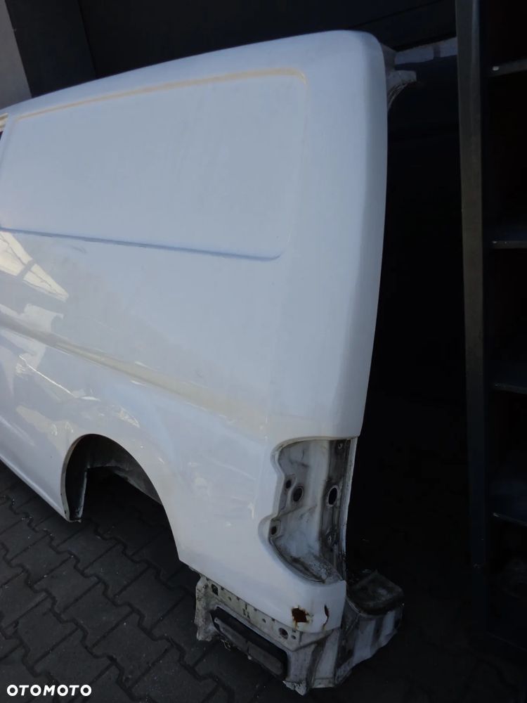 NISSAN NV200 blotnik lewy tylny lak QM1 - 3