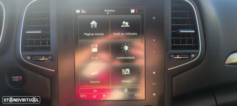 Renault Mégane Sport Tourer 1.5 dCi Limited EDC - 25