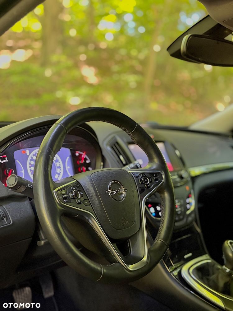 Opel Insignia - 9