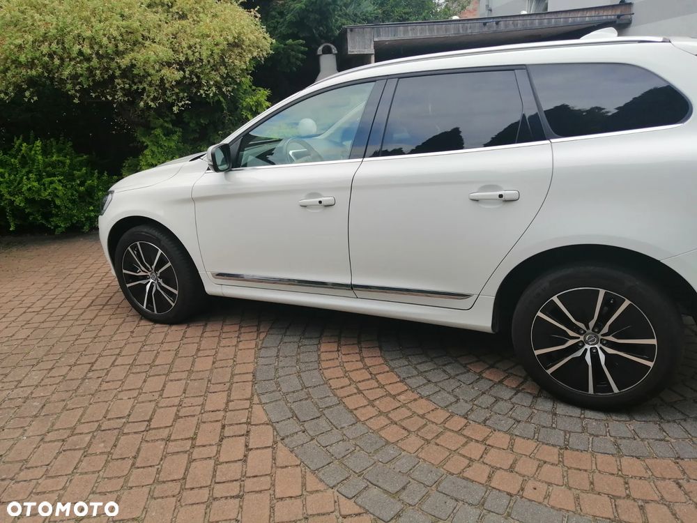 Volvo XC 60 T5 Drive-E Summum - 6