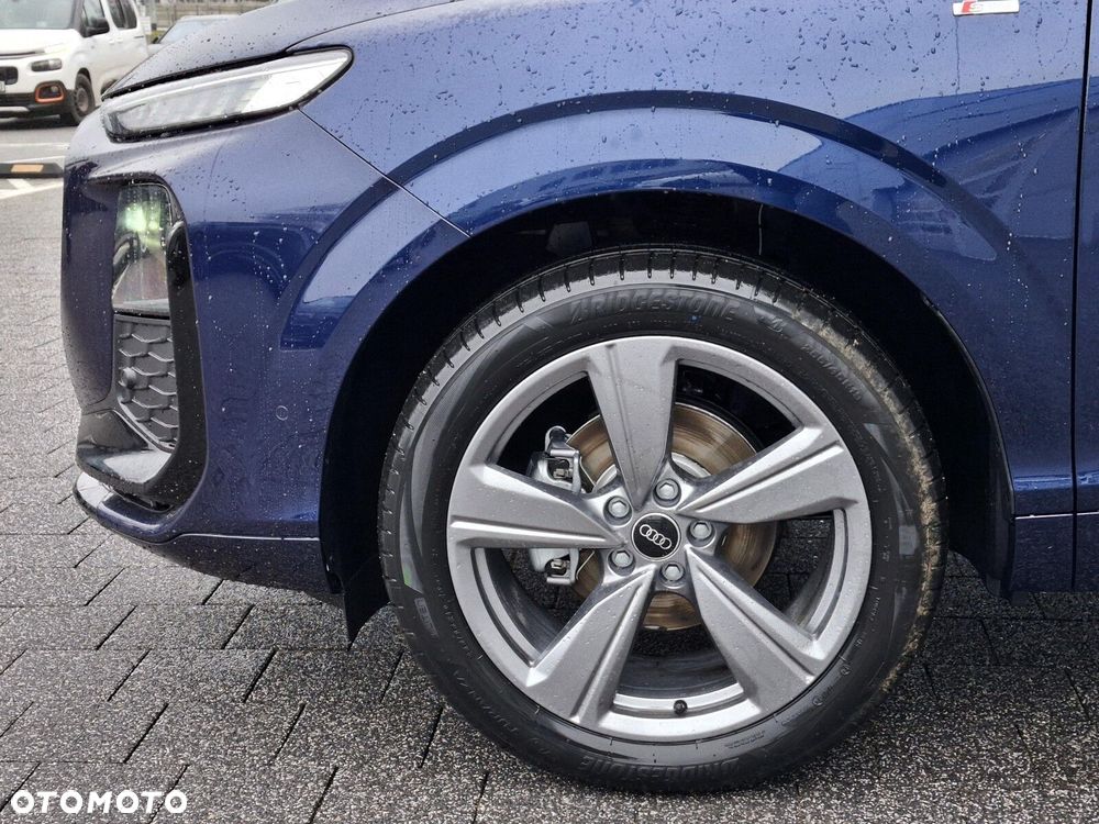 Audi Q3 Sportback - 4