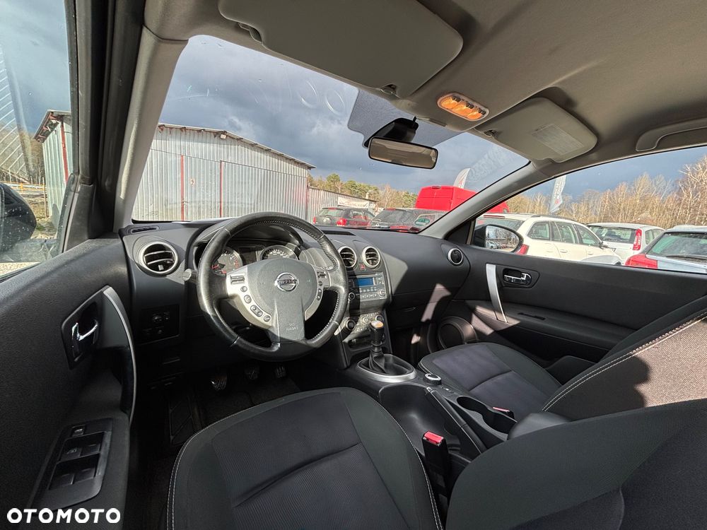 Nissan Qashqai 2.0 4x4 Tekna - 21