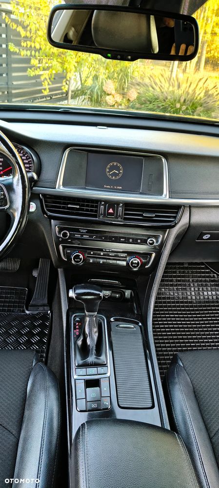 Kia Optima - 20