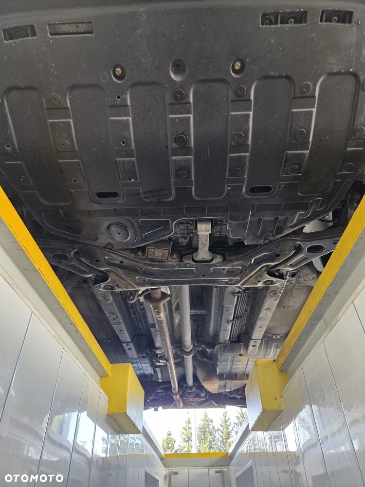 Hyundai ix35 2.0 CRDi 4WD Automatik Style - 13