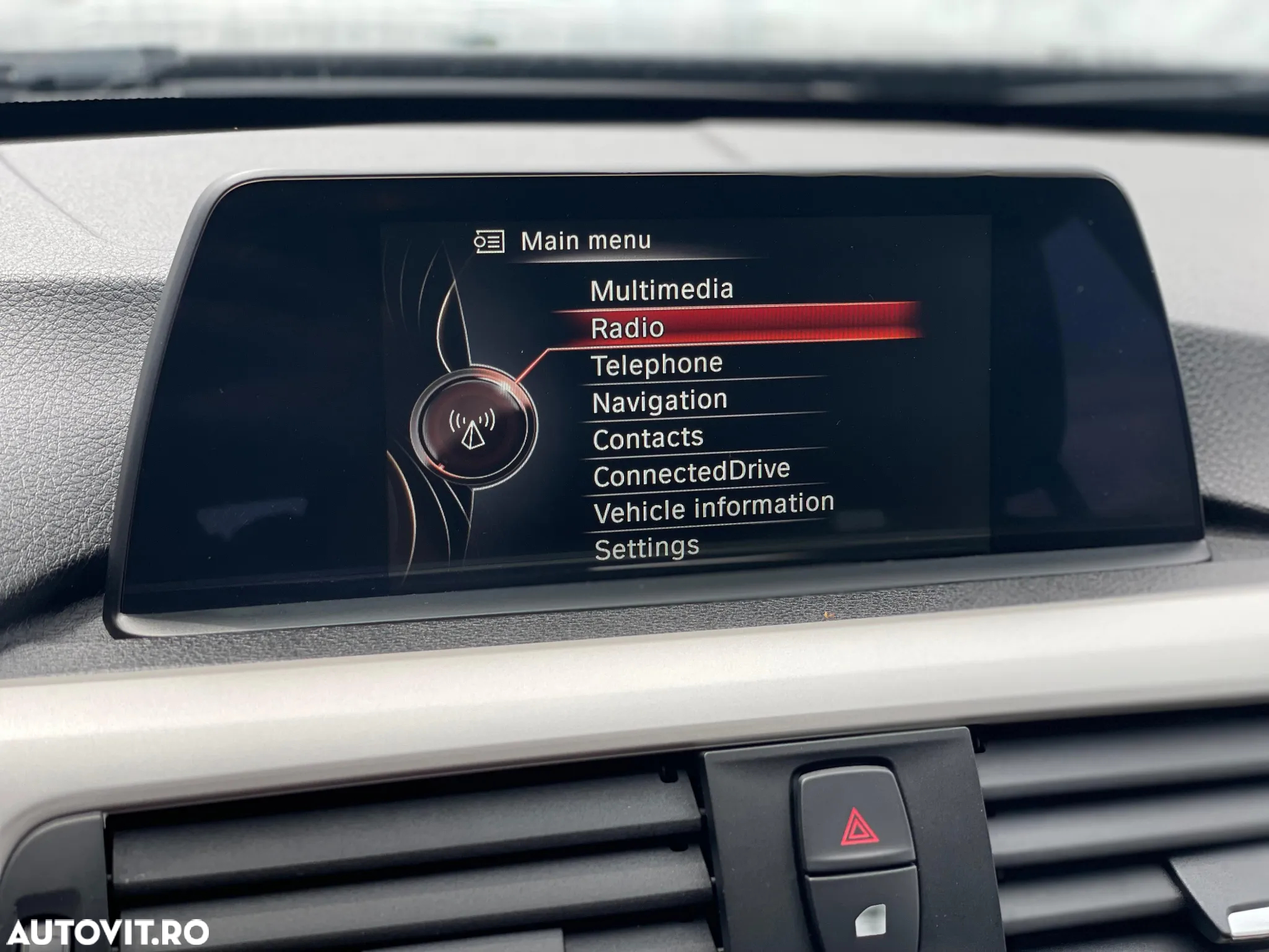 BMW Seria 3 318d Touring Aut. - 15