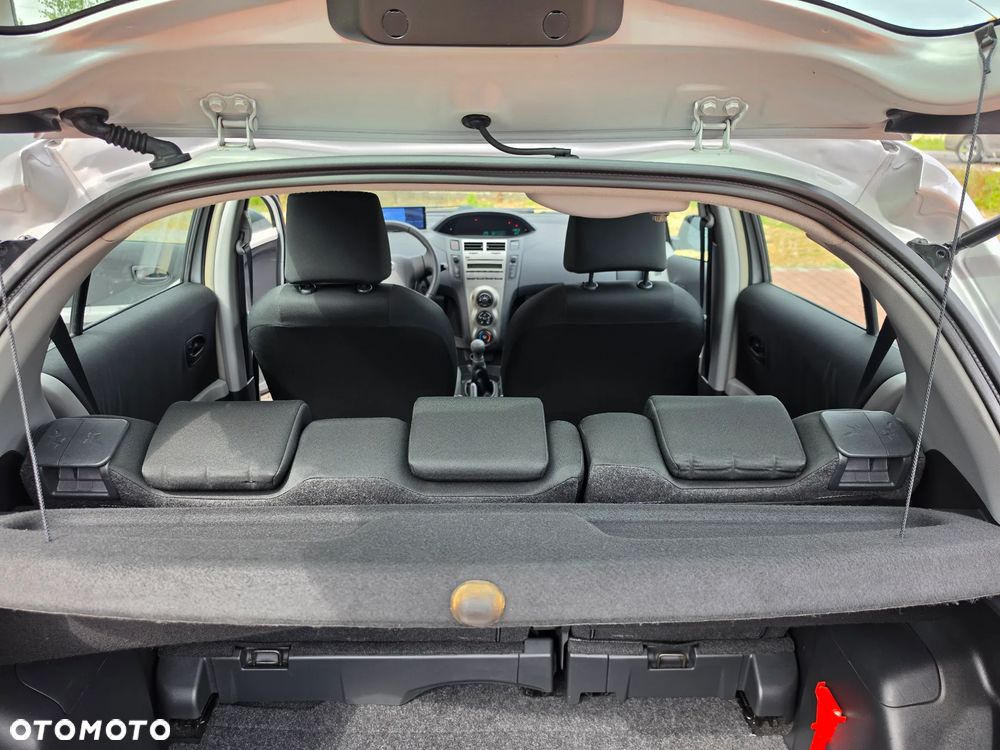 Toyota Yaris - 35