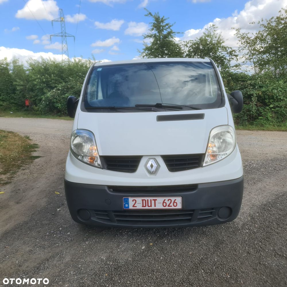 Renault TRAFIC - 11