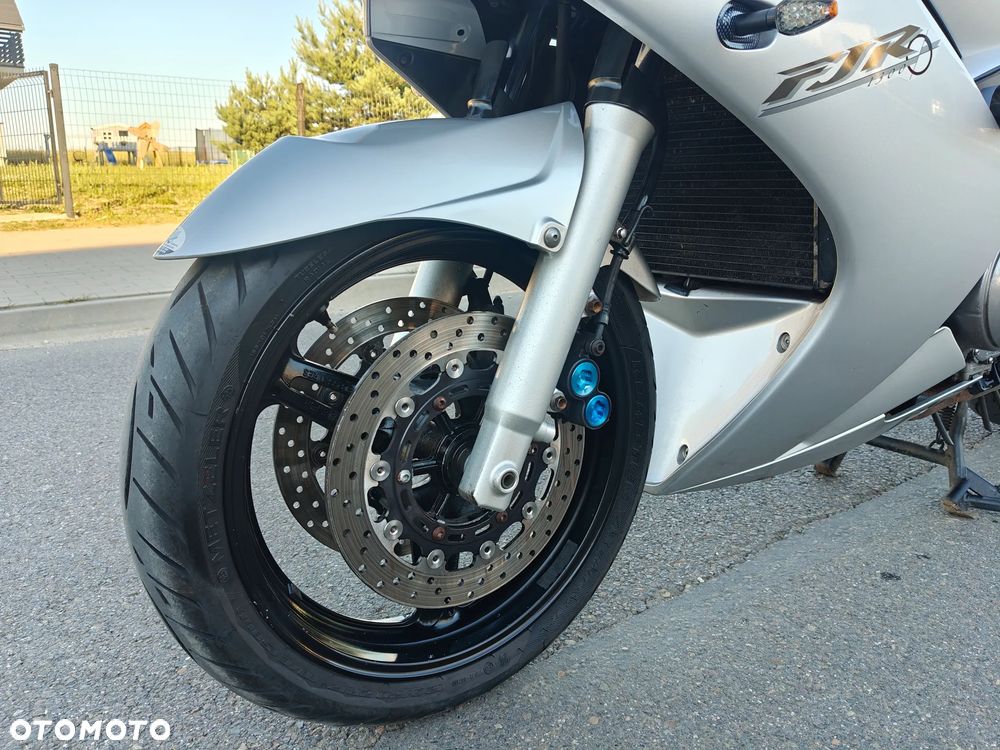 Yamaha FJR - 18